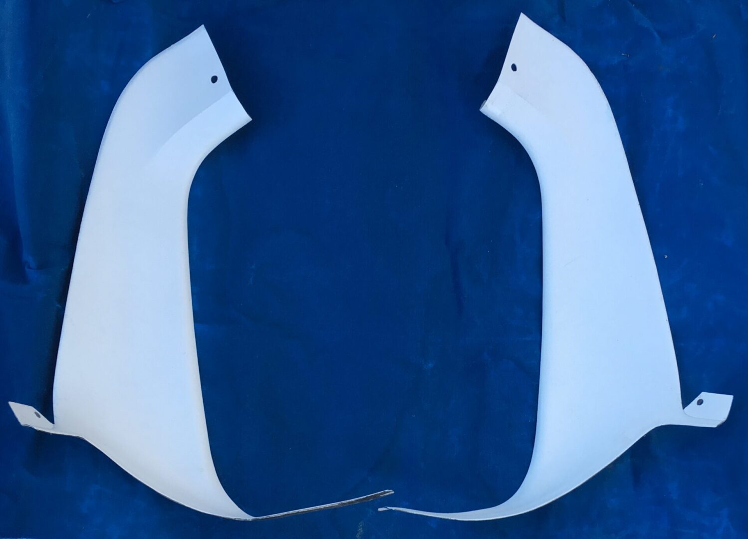 1969-71 C Body Rear Window Surrounds in pair-White image 0