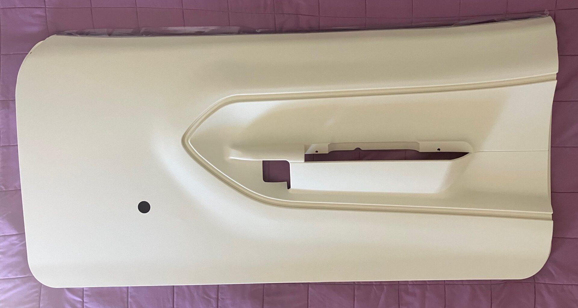 1970 74 Plymouth Barracuda Frt Door Panels White image 0