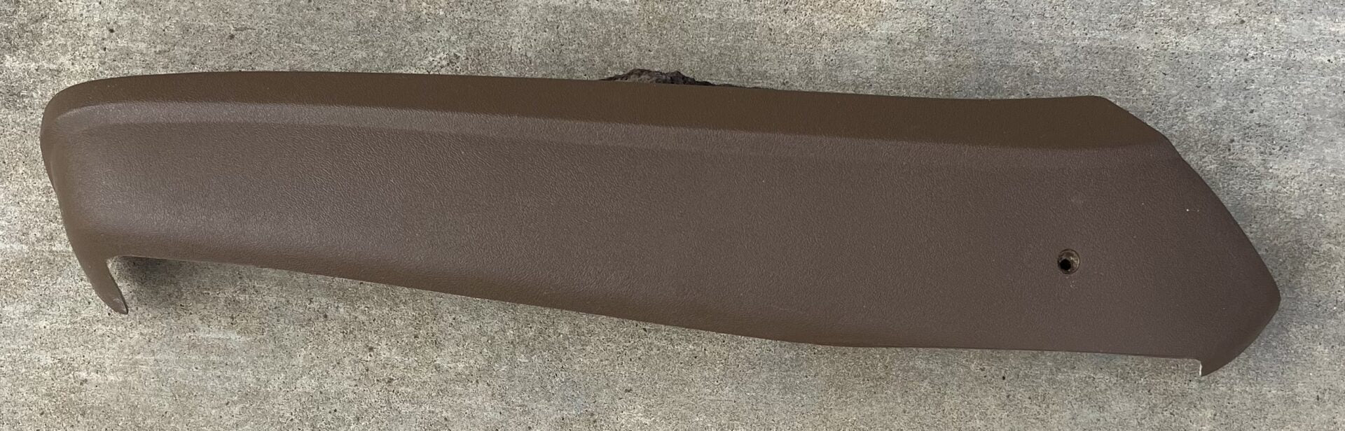 1969-70 Passenger Bucket Seat Inboard Power No Cutout Bucket Seat HURST image 0