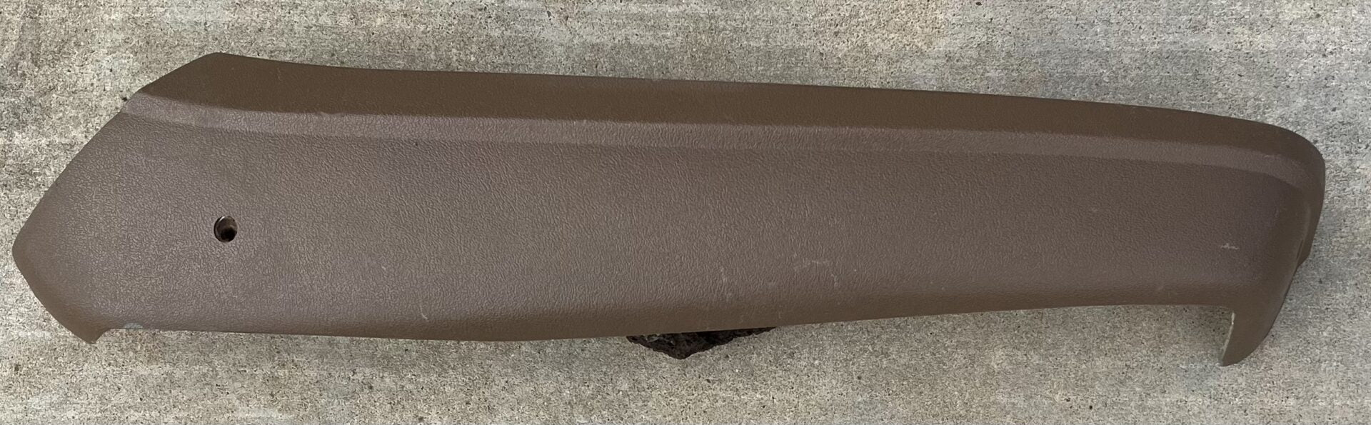 1969-70 Driver Side Power No Cutout Inboard Bucket Seat Hinge Cover HURST image 0